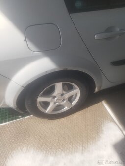 Renault Megane 1.6 - 6