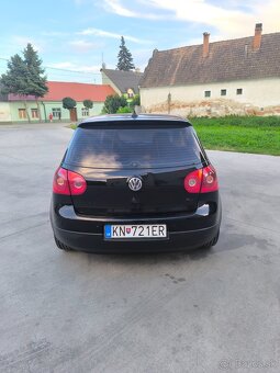 Volkswagen Golf 5 - 6