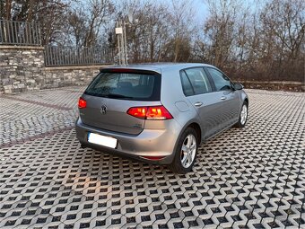 Volkswagen Golf 1.2TSI Bluemotion - 6
