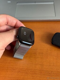 Apple Watch 11 42mm JET BLACK - nové, neaktivované - 6