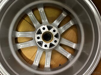 5x112 R18 7,5J ET25 BMW - 6