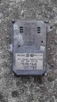 predám riadiacu jednotku xenónu - 6