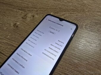Samsung A12 ma len velmi jemne znamky pouzivania telefon s n - 6