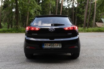 Hyundai i20 1.1 CRDi 55kw 2015 - 6