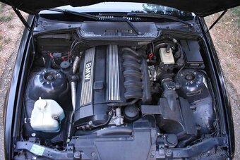 BMW E36 coupe - 6