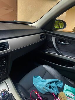 BMW 325xi e90 160kw - 6