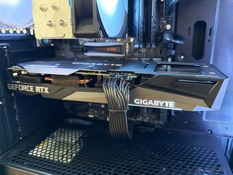 PREDÁM HERNÝ PC - R5 5600,RTX 3060TI 8GB,16GB DDR4,SSD,HDD - 6