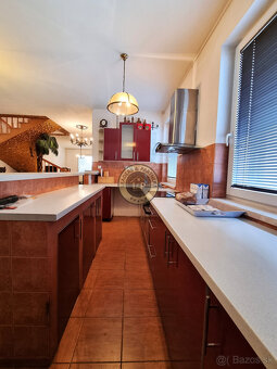 PREDAJ rodinný dom s tenisovým kurtom Levél - 6