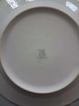 Predám dezertné tanieriky  - 9 ks - 6