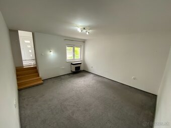 Krásny rodinný dom na predaj vo Veľkých Kosihách - 6