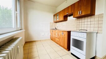 TUreality ponúka na predaj veľký 3i byt na Záhonku vo... - 6