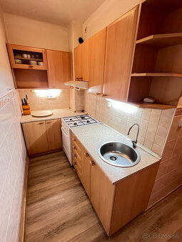 Zariadená garsónka s lodžiou 32 m2 Západná ul. Trenčín - 6