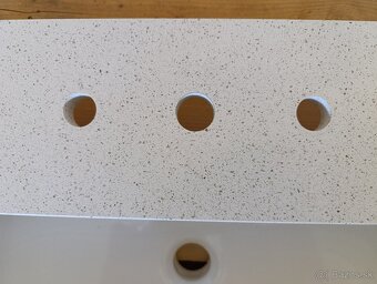 Umývadlový pult z Quarelly s umývadlom - 6