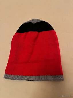 Manchester United - 6