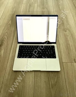 Oprava displeju MacBook Pro, MacBook Air - 6