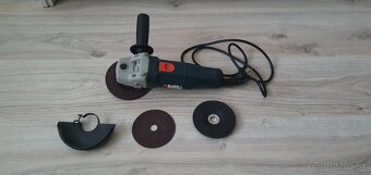 Bruska Black&Decker CD115, 710w - 6