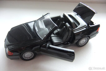 Predam auticka Mercedes Benz v mierke 1:43 - 6
