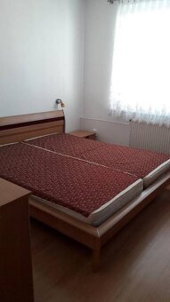 Svetlý byt s balkónom v širšom centre. Moyzesova ul. - 6