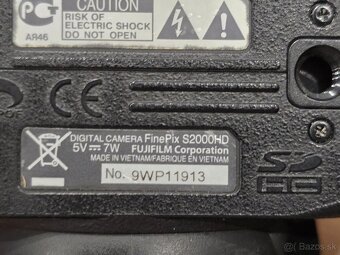 Fujifilm finepix s200hd 40e - 6