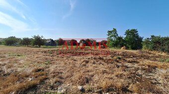 ADOMIS - predáme stavebný pozemok na rodinné domy 2212m2 Mi - 6