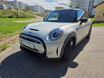 Mini Cooper SE elektromobil - 6