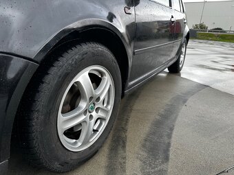 VOLKSWAGEN GOLF 4 1.9 Tdi 66 kw - 6