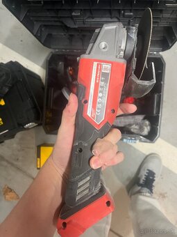Predám náradie profi od Milwaukee, Dewalt a Makita - 6