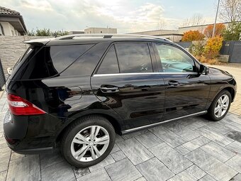 Mercedes-Benz ML 350 BLUETEC 4MATIC - 6