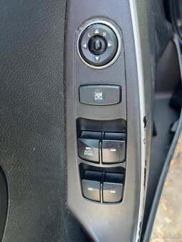Rozpredám na diely Hyundai i30 II HB 1.6 CRDI D4FB - 6