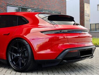 PORSCHE Taycan Cross Turismo 4, 466PS, AT, Exclusive - 6