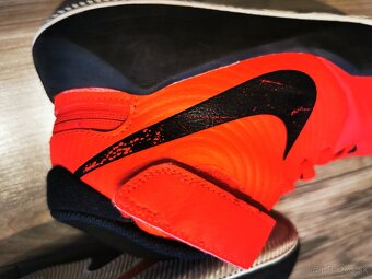 Botasky, nike, v.38,5 - 6