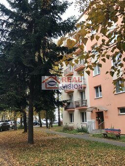 Byt v centre Popradu, bezbariérový, prízemie, vhodný aj na p - 6