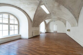 Prenájom kancelárskych priestorov v historickom centre Košíc - 6