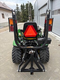 John deere 1025r - 6