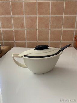 Tupperware omáčnik / Sauciere s naberačkou – 550 ml - 6