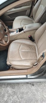 Mercedes Benz E220 - 6