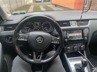 Skoda octavia 3 1.6 DSG 2016 - 6