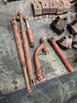 Predám príslušenstvo k pripojeniu SIDECAR velorex 560, sajdk - 6