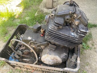 Aprilia etx 350 - 6