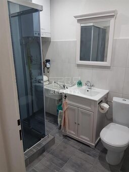 3-izbový rodinný dom v širšom centre mesta Levice –... - 6