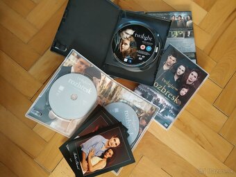 Twilight sága knihy, dvd, šperky a doplnky - 6
