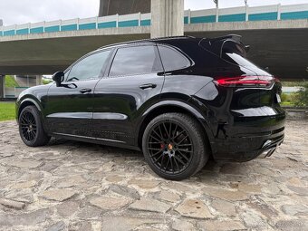 PORSCHE CAYENNE S Black optik Možná výmena - 6