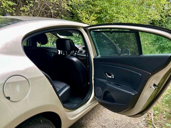 Renault Fluence 1.6 benzín, STK/EK platná 11/2026 - 6