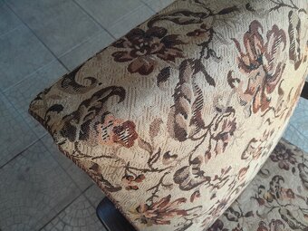 Historické čalúnené kreslo dizajn Halabala? - 6