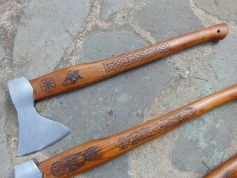predám viking sekeru s motývmi - 6