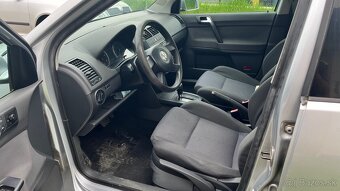Predam VW POLO 9n 1.4 automat - 6