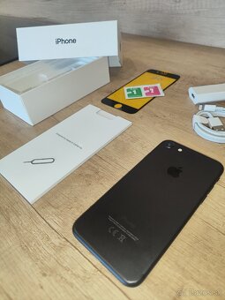 iPhone 7 - výstavný kus - AKO NOVÝ - batéria 100% - 6