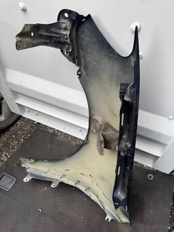 VW Golf VI (2008 – 2013) - Predný pravý blatník - 6