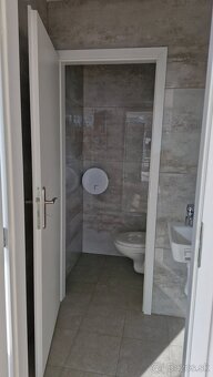 Prenájom obchodných priestorov - 6