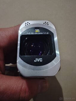 Kmera JVC GZ-V590-N - 6